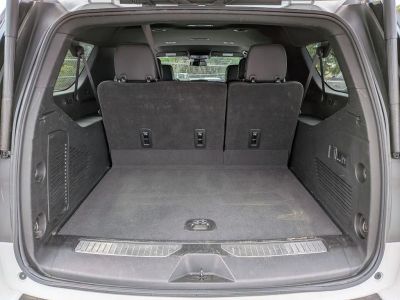 2023 Chevrolet Suburban - Photo 21