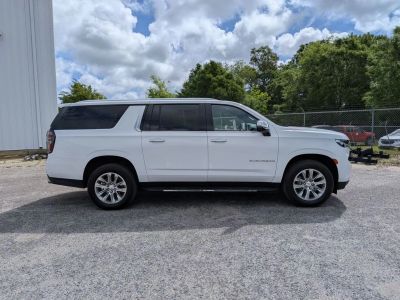 2023 Chevrolet Suburban - Photo 6