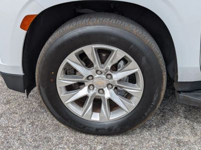2023 Chevrolet Suburban - Photo 9