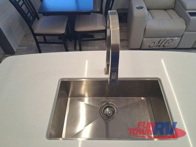 2026 Gulf Stream RV Yellowstone Ranch Edition - Photo 12