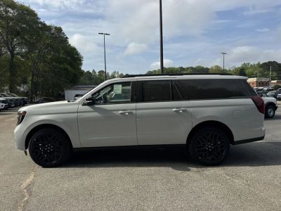 2026 Ford Expedition Max - Photo 4