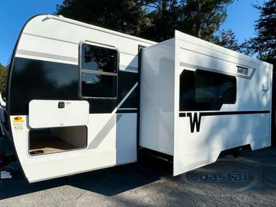 2026 Winnebago Thrive - Photo 24