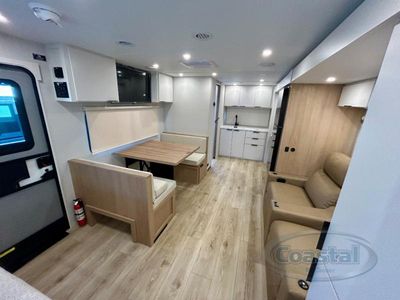 2026 Winnebago Thrive - Photo 3