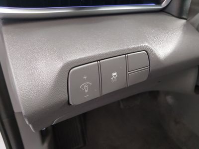 2024 Hyundai Elantra — photo 13 view