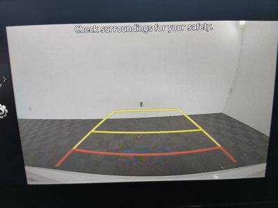 2024 Hyundai Elantra — photo 17 view
