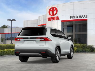2026 Toyota Grand Highlander — photo 11 view