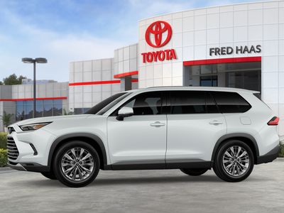 2026 Toyota Grand Highlander — detail view
