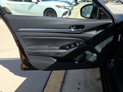 2023 Nissan Altima - Photo 11