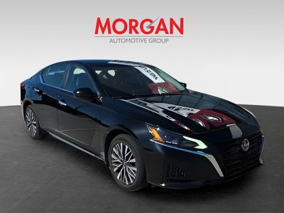 2023 Nissan Altima - Photo 2