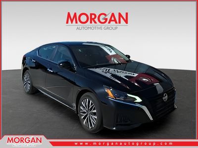 2023 Nissan Altima - Photo 1