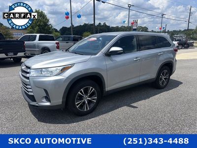 2019 Toyota Highlander — engine compartment view
