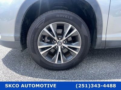 2019 Toyota Highlander — detail view