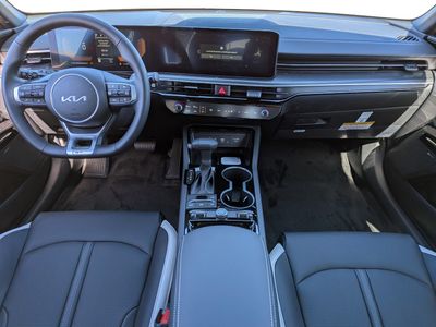 2026 Kia K5 — photo 16 view