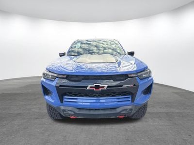 2025 Chevrolet Colorado - Photo 2