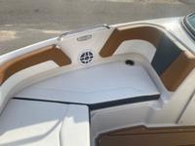 2026 Chaparral 21 SSI - Photo 13