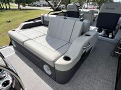 2025 Barletta Lusso L25UC - Photo 19