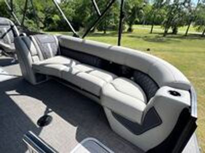 2025 Barletta Lusso L25UC - Photo 11
