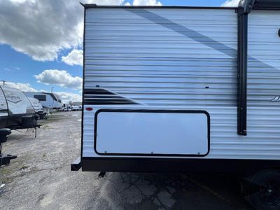 2025 Jayco Jay Flight SLX - Photo 8