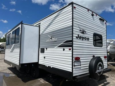2025 Jayco Jay Flight SLX - Photo 5