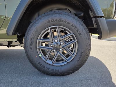 2026 Jeep Wrangler - Photo 11