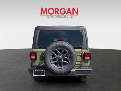 2026 Jeep Wrangler - Photo 4