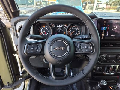 2026 Jeep Wrangler - Photo 17