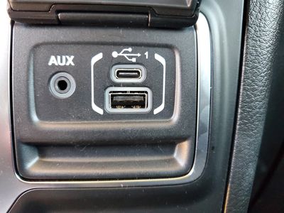 2026 Jeep Wrangler — photo 29 view