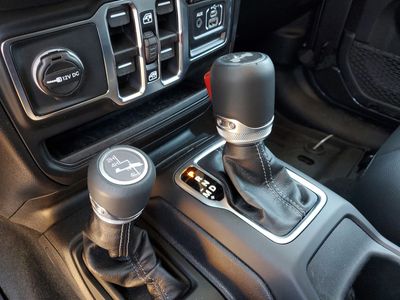 2026 Jeep Wrangler — photo 30 view