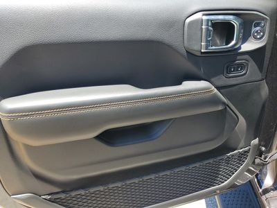 2026 Jeep Wrangler — photo 15 view