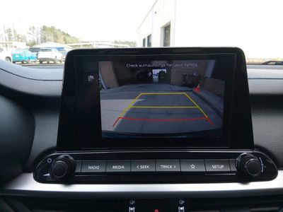 2024 Kia Forte - Photo 16