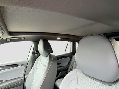 2026 Volkswagen Tiguan — photo 26 view
