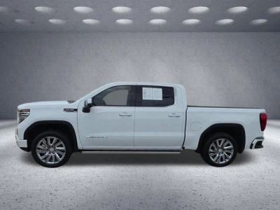 2022 GMC Sierra 1500 — interior view