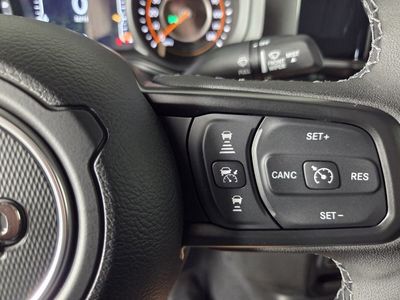 2026 Jeep Gladiator - Photo 14