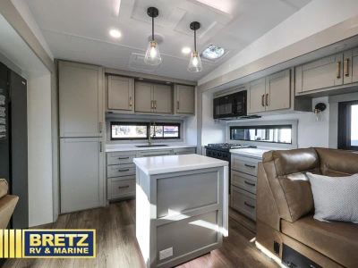 2026 Brinkley Model Z - Photo 21