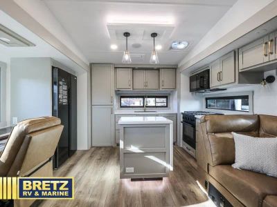 2026 Brinkley Model Z - Photo 15