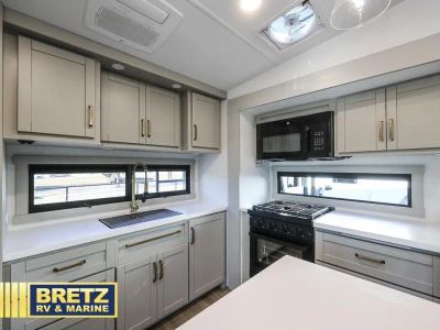 2026 Brinkley Model Z - Photo 23