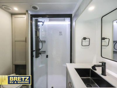 2026 Brinkley Model Z - Photo 19