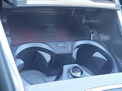 2026 BMW i4 - Photo 33
