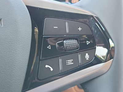 2026 BMW i4 - Photo 28