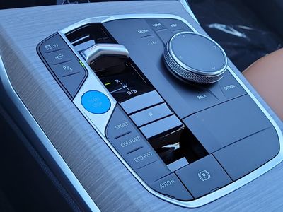 2026 BMW i4 - Photo 34