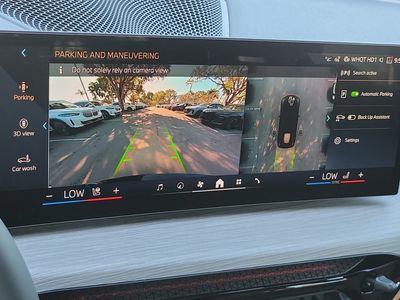 2026 BMW i4 - Photo 31