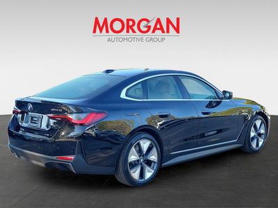 2026 BMW i4 - Photo 4