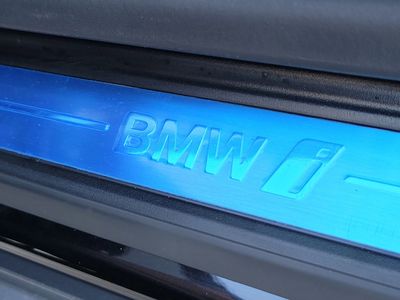 2026 BMW i4 - Photo 25