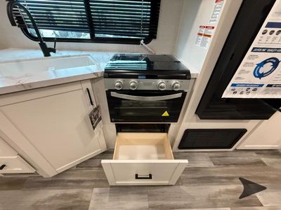 2026 Jayco Jay Flight SLX - Photo 25