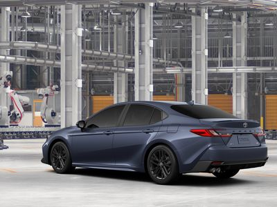 2026 Toyota Camry - Photo 8