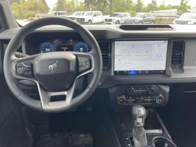 2026 Ford Bronco — photo 10 view