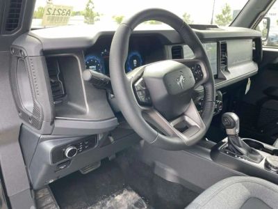 2026 Ford Bronco — photo 15 view
