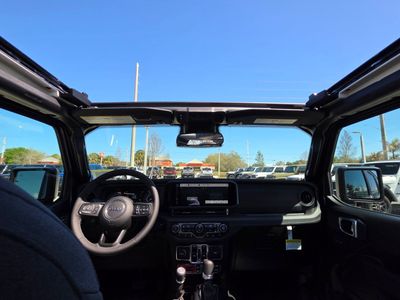 2026 Jeep Wrangler - Photo 10