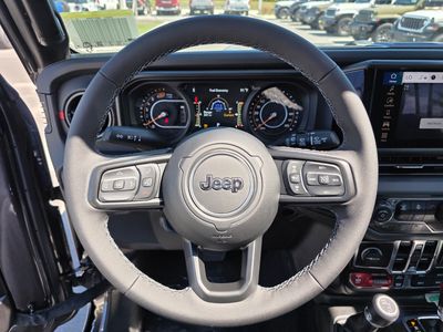 2026 Jeep Wrangler - Photo 17