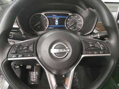 2023 Nissan Altima — photo 12 view